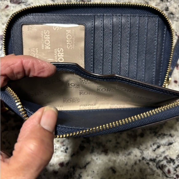 Michael Kors Navy Blue Leather Zip Around Wallet Rectangular Wristlet - Picture 10 of 13